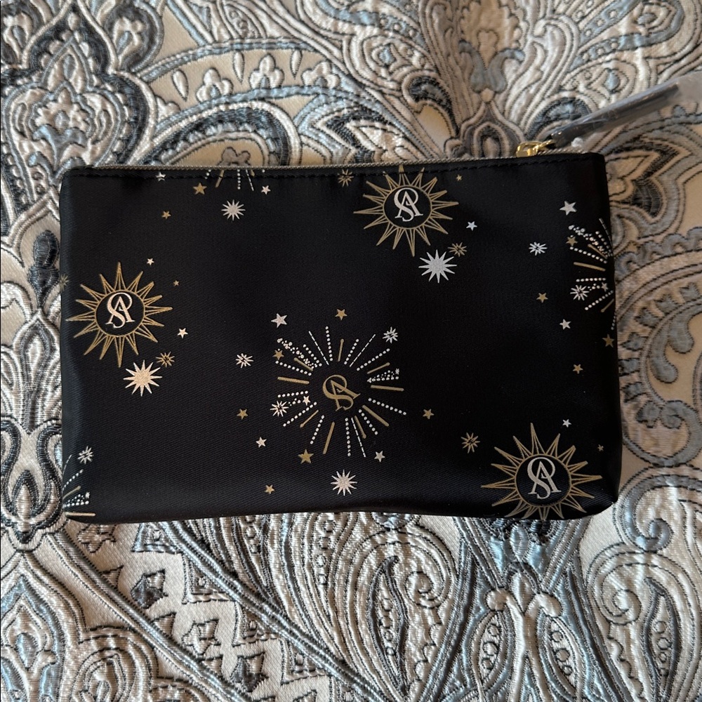 Victoria's Secret Black and Gold Star Cosmetic Bag Set NWT - Picture 3 of 8